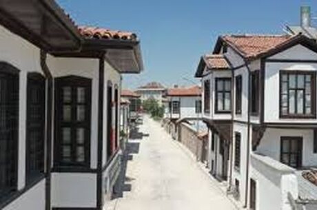 Uşak Ulubey Kanyonu - Kuladokya (Kula Evleri) Turu