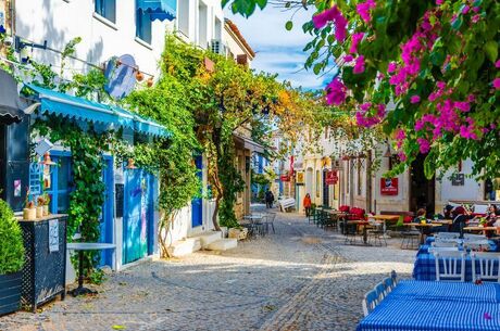 Kadınlar Günü Özel Çeşme-Alaçatı-Urla Turu