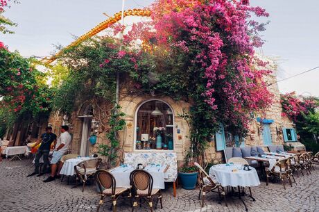 Kadınlar Günü Özel Çeşme-Alaçatı-Urla Turu
